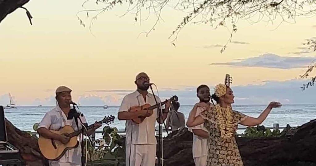 live music at the house without a key in Waikiki